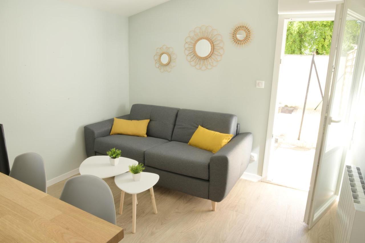 앙굴렘 T2 - 28M2 Avec Cour Et Stationnement, Wifi Et Linge Fournis 아파트 외부 사진